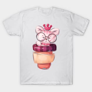 Queen Cat Funny cartoon concept art T-Shirt